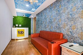 Fabhotel Grand Broholic