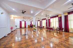 Fabhotel Prime Hemkunth