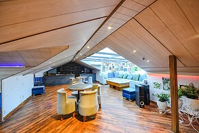 Fabhotel Prime Hemkunth