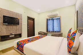 Fabhotel Lio7 Grand