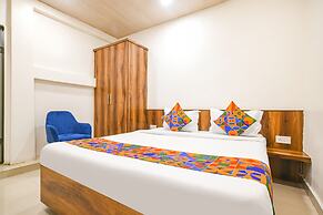 Fabexpress The King Palace