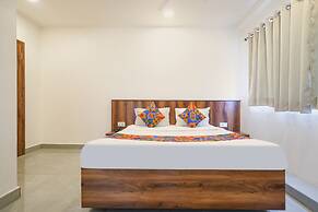 Fabexpress The King Palace