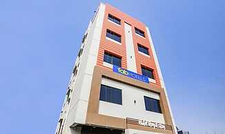 Fabhotel Royal Stay
