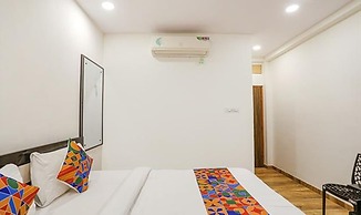 Fabhotel Royal Stay