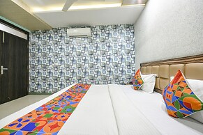 Fabhotel Ess Pee Grand