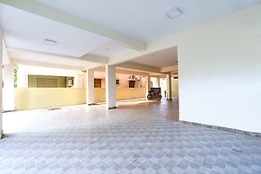 Fabhotel Home Tree Service Apartment Kolathur