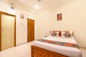 Fabhotel Home Tree Service Apartment Kolathur