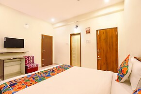 Fabhotel Home Tree Service Apartment Kolathur