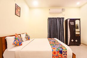 Fabhotel Home Tree Service Apartment Kolathur