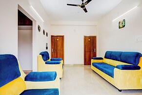 FabHotel Home Tree Service Apartment I