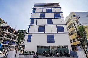 Fabhotel Prime Cloud 5 Studios