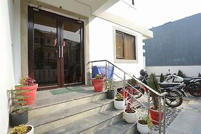 Fabhotel Spark Inn I