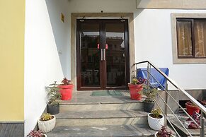 Fabhotel Spark Inn I