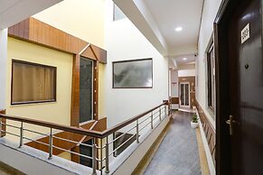 Fabhotel Spark Inn I