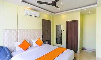 Fabhotel Aspiring Inn