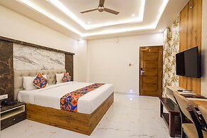 FabExpress Prime Mayuri Residency