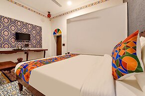 Fabhotel Ambika Chirwa House