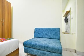 FabHotel Grand Giriraj