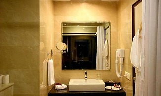 Fabhotel Prime B City Mark