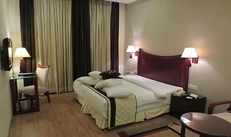 Fabhotel Prime B City Mark