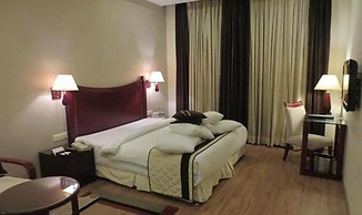 Fabhotel Prime B City Mark