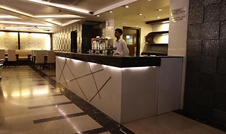 Fabhotel Prime B City Mark