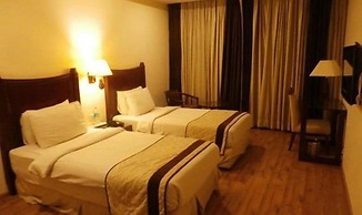 Fabhotel Prime B City Mark