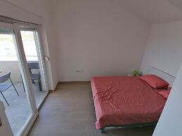 Cozy Sea View Apartments Cora 2