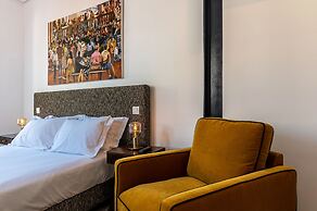 Portas do Céu Apartments