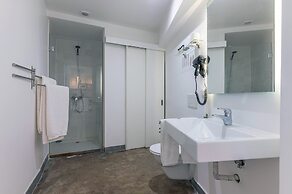 Portas do Céu Apartments