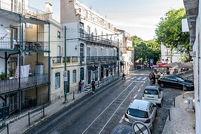 Portas do Céu Apartments