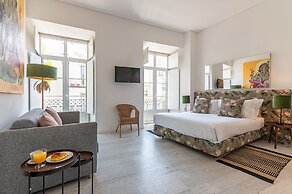 Portas do Céu Apartments