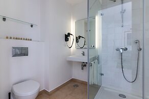 Portas do Céu Apartments