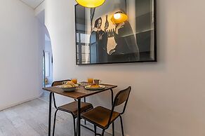 Portas do Céu Apartments