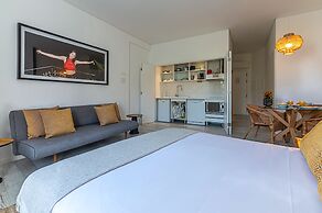 Portas do Céu Apartments