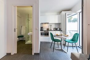 Portas do Céu Apartments