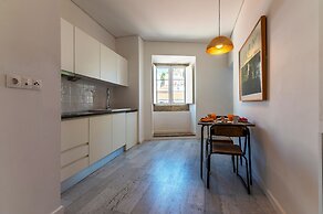 Portas do Céu Apartments