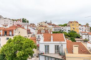 Portas do Céu Apartments