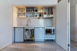 Portas do Céu Apartments