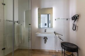 Portas do Céu Apartments