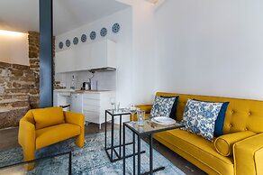 Portas do Céu Apartments