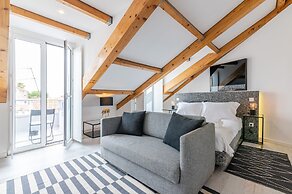 Portas do Céu Apartments