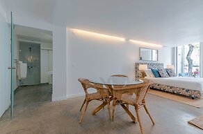 Portas do Céu Apartments