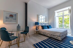 Portas do Céu Apartments