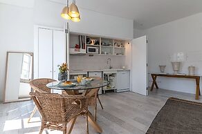 Portas do Céu Apartments