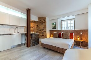 Portas do Céu Apartments