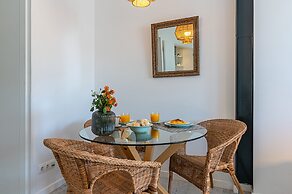 Portas do Céu Apartments