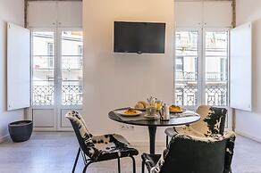 Portas do Céu Apartments