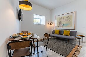 Portas do Céu Apartments