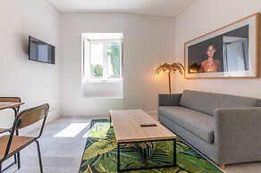 Portas do Céu Apartments